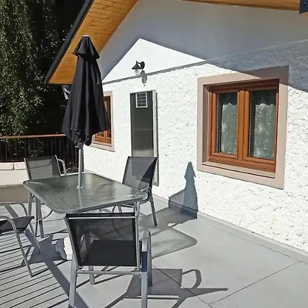 Sunny Terrace Appartement *
